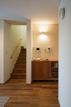  Entry hall house A with staircase 